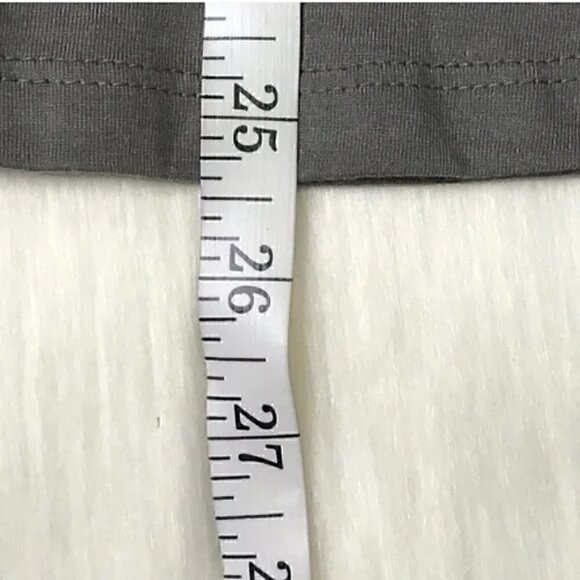 women NWOT NFL Minnesota LIll Super Bowl tee size Small new without tags - Picture 4 of 4